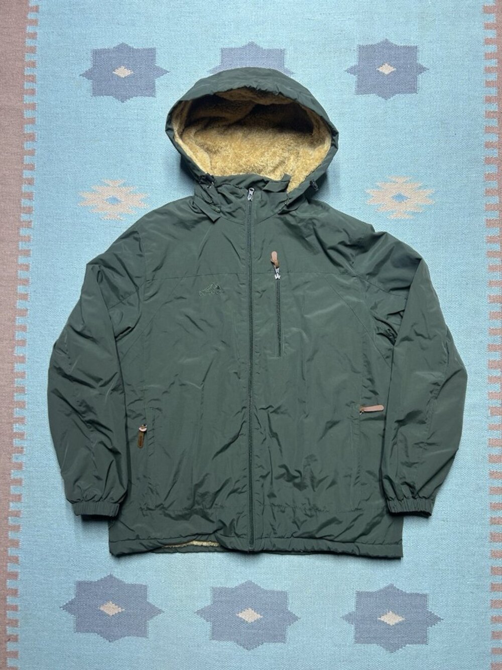 Outdoors faux fur lined hooded jacket industrial military style green large